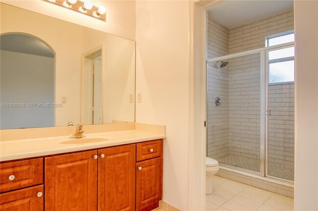 Building Photo - 819 SW 143rd Ave