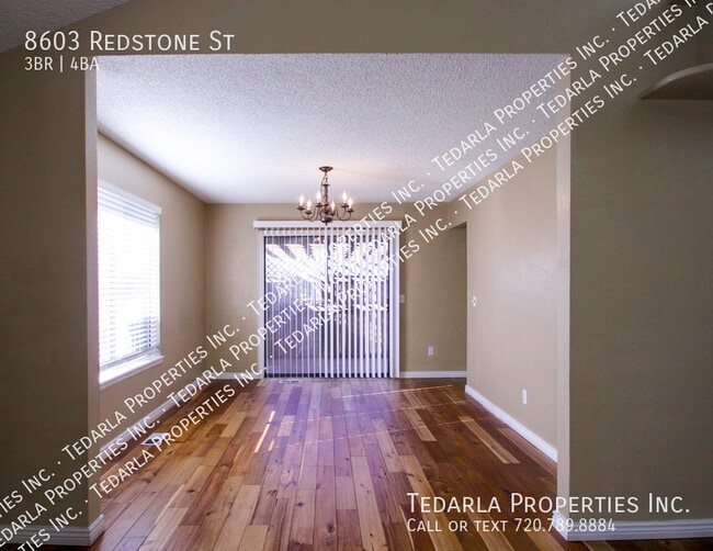 Building Photo - 8603 Redstone St