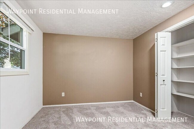 Building Photo - 3108 Woodbrook Pl