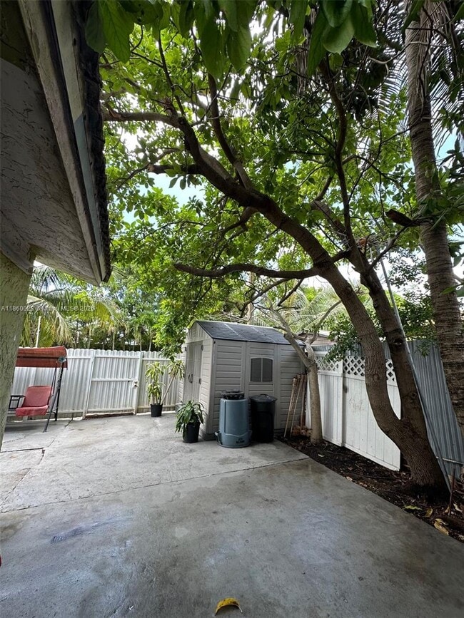 Building Photo - 10399 NW 127th St