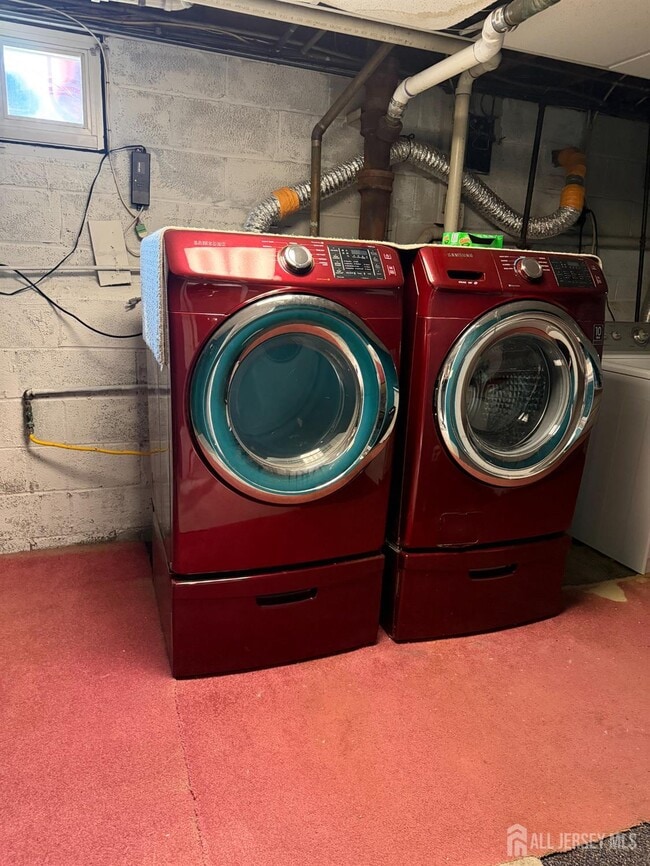 Building Photo - 2538 Spruce St