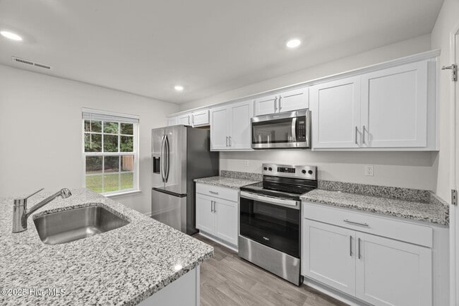 Building Photo - 4112 Ocracoke Ct