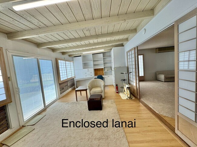 Building Photo - Newtown Estates, 3 bdrm, 2 bath, 2 car enc...