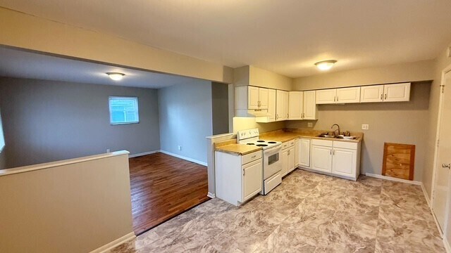 Building Photo - 3608 Luewan Dr