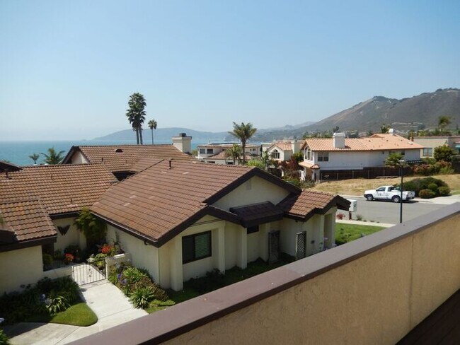 Building Photo - 147 Searidge Ct