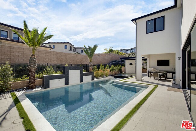 Building Photo - 20056 Mersey Ln