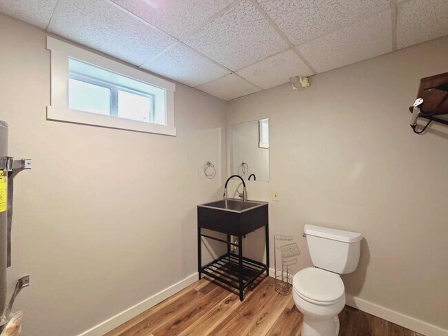 Building Photo - MOVE IN SPECIAL** 3BR Duplex That Lives Like a Home | Huge Driveway + Private Yard + Deck