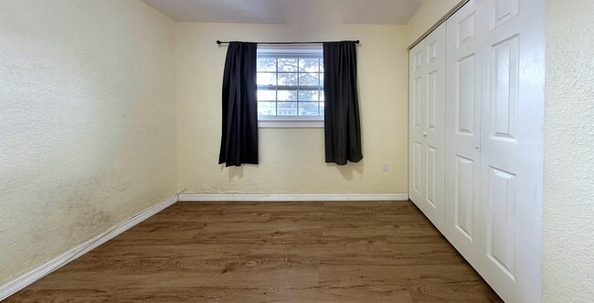 Building Photo - 4041 67th Ave N