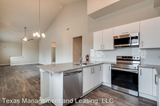 Building Photo - 2 br, 2 bath House - 631 Harvest Moon Drive