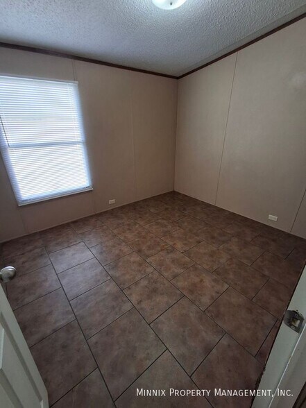 Building Photo - 15701 Element Rd