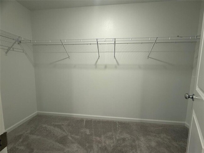 Building Photo - 3467 Howell Dr