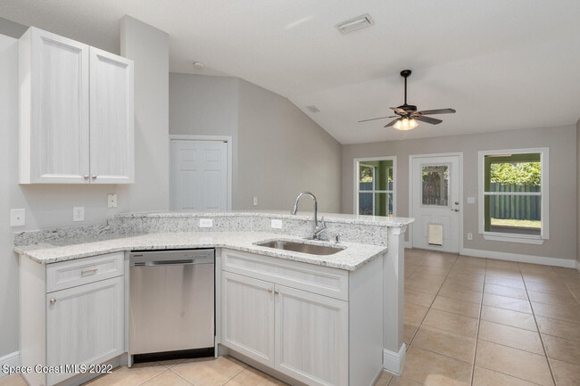Building Photo - 1401 Morgan Ct