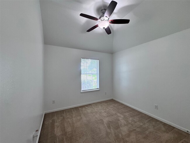 Building Photo - 7502 Quiet Trace Ln