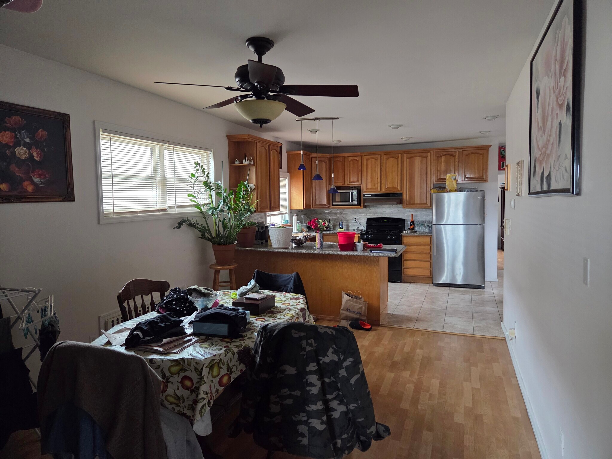 Building Photo - 4634 Beach 46th St