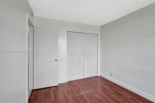 Building Photo - 8720 N Sherman Cir
