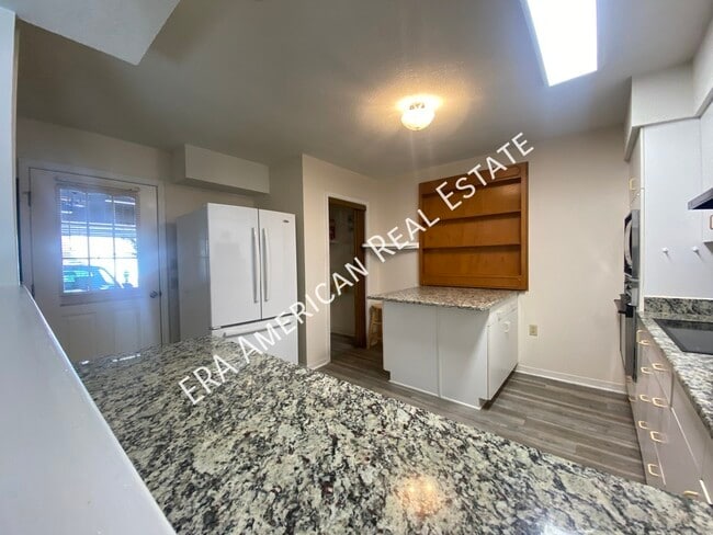 Building Photo - 925 Holbrook Cir