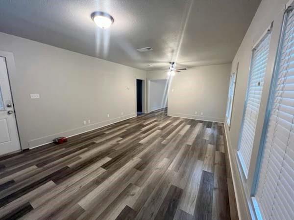 Building Photo - 806 N Gaines St