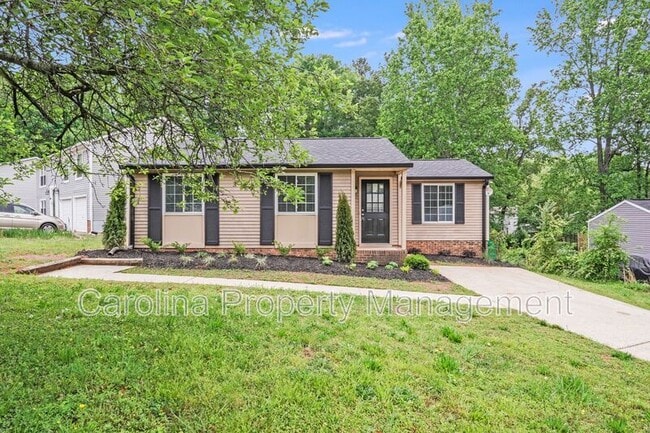 Building Photo - 5001 Forest Mountain Ct