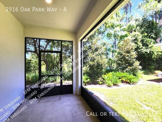 Building Photo - 2916 Oak Park Way