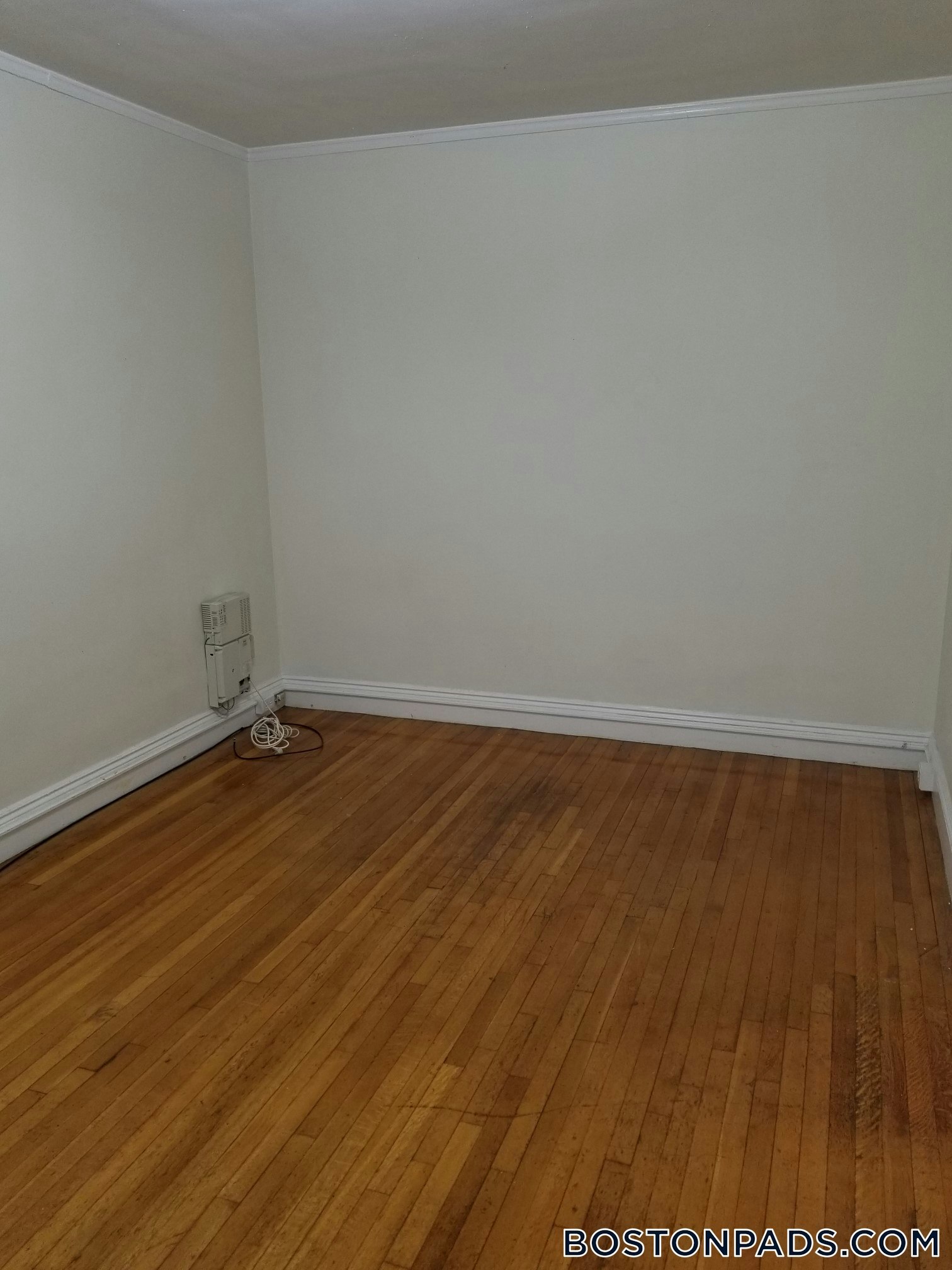 Building Photo - 17-19-19 Washington St S