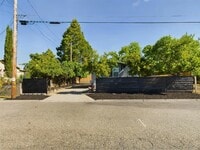 Building Photo - 430 5th St