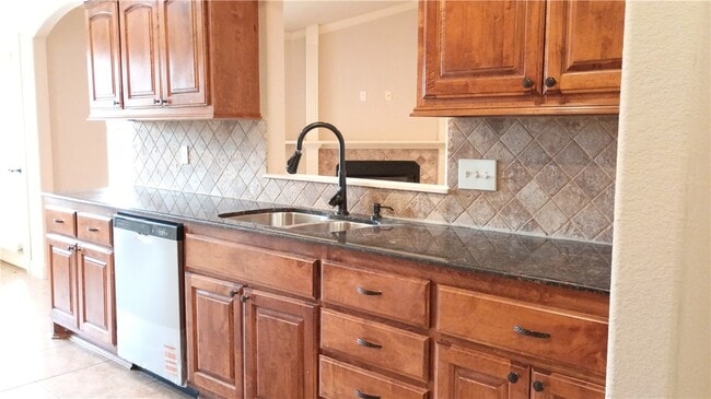 Building Photo - 2703 SW Ledbury Cove