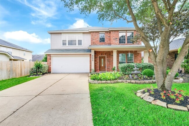 Building Photo - 5522 Brookhollow Oaks Trail