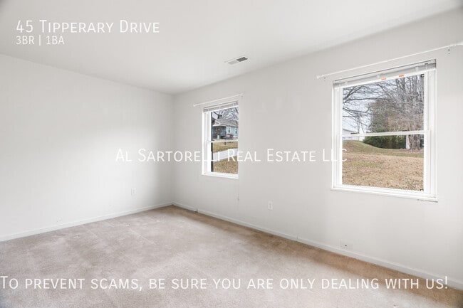 Building Photo - 45 Tipperary Dr