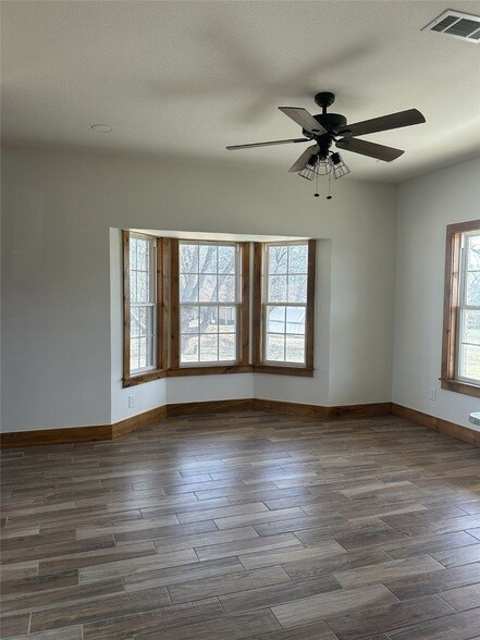 Building Photo - 307 Co Rd 4790