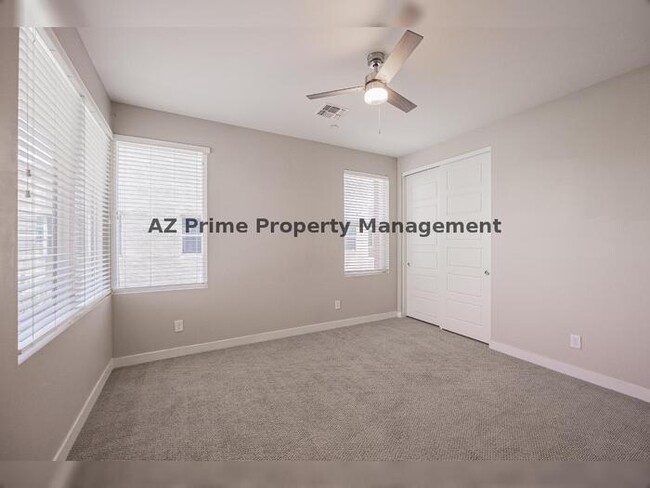 Building Photo - 9001 E San Victor Dr
