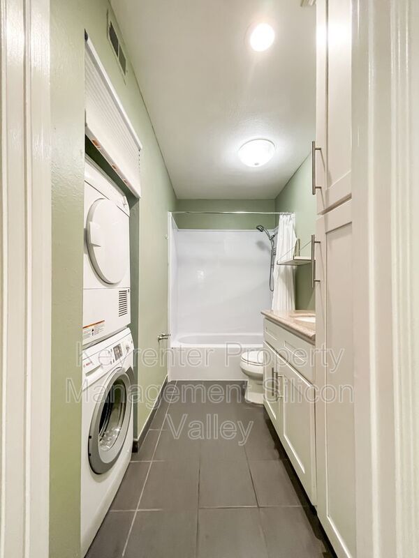 Building Photo - 3212 Kimber Ct