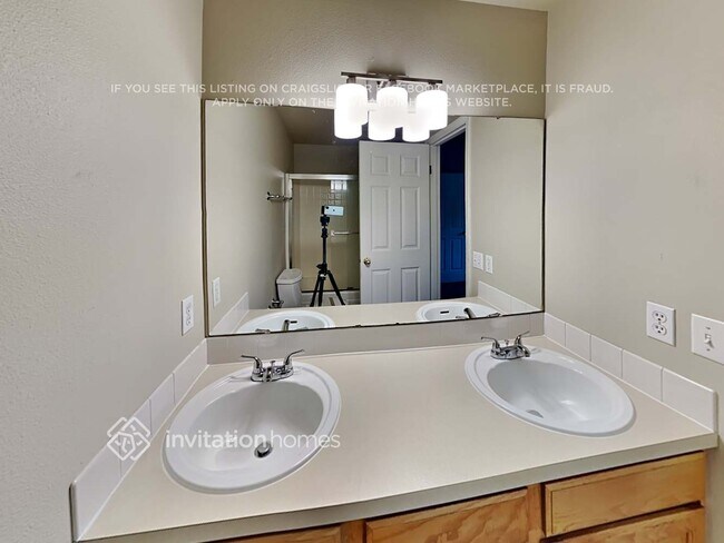 Building Photo - 11627 172nd St E