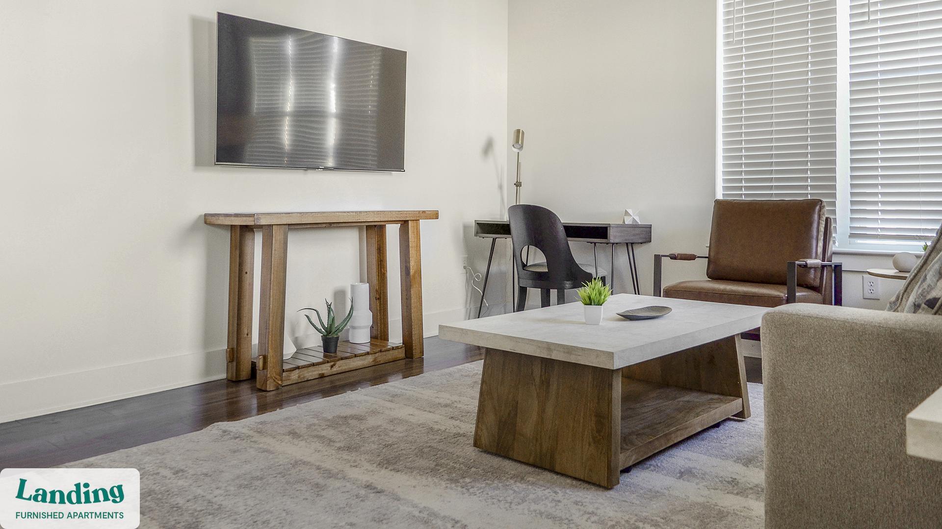 Building Photo - 901 Kelly Green Ln