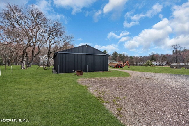 Building Photo - 460 Brickyard Rd