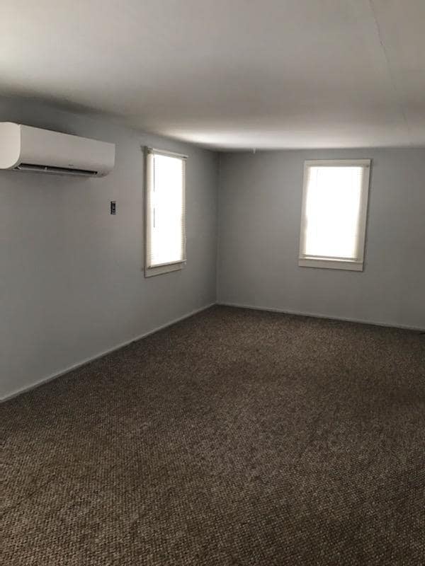 Building Photo - 306 S Kirkwood St