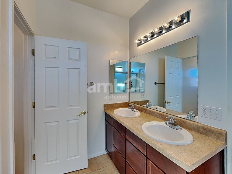 Building Photo - 7584 E Fair Meadows Loop