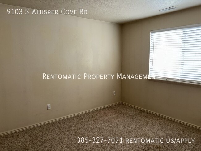 Building Photo - 9103 Whisper Cove Rd