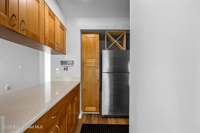Building Photo - 500 Summerset Ct
