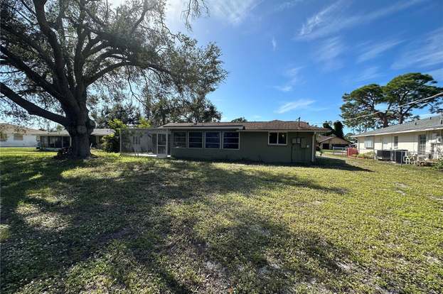Building Photo - 1835 Neptune Dr