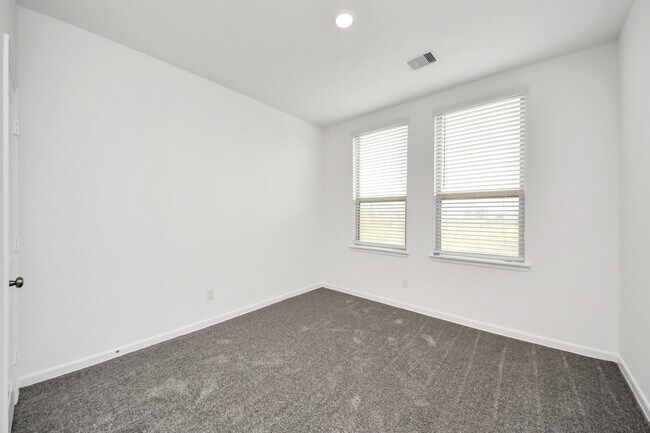 Building Photo - 22658 Sutherland Bend Ln