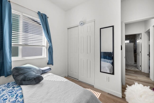 Building Photo - Brand new!