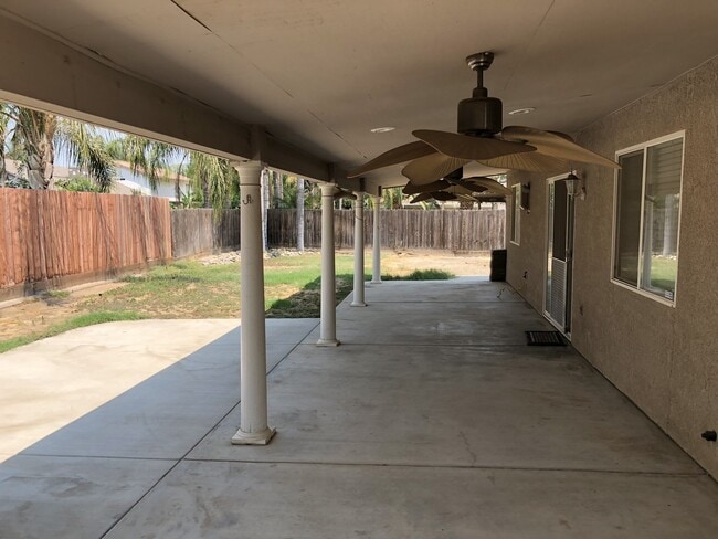 Building Photo - 1281 Mt Brewer Ct