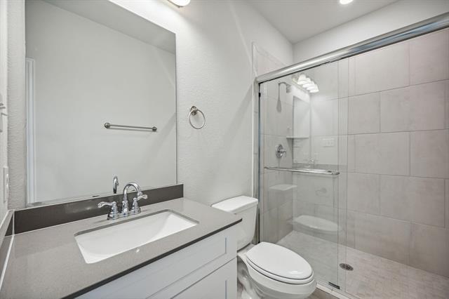 Building Photo - 4104 Kearsage Dr