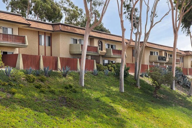 Building Photo - Villa Camino Apartments