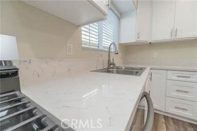 Building Photo - 225 N San Antonio Ave