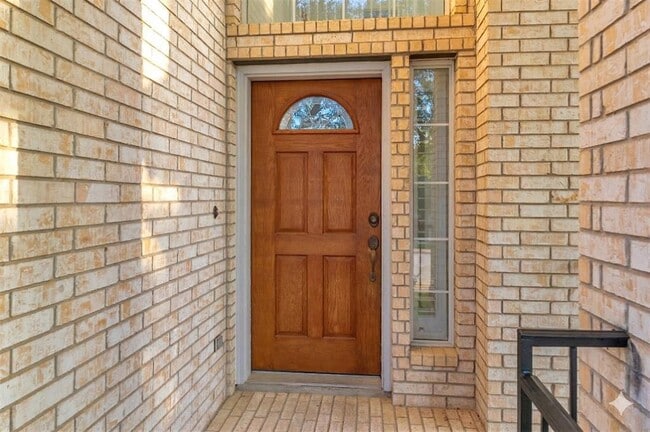 Building Photo - 2604 Sterling Panorama Ct