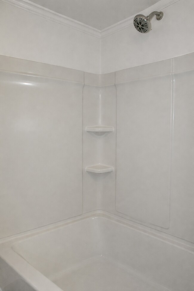 Building Photo - 236 E Main St