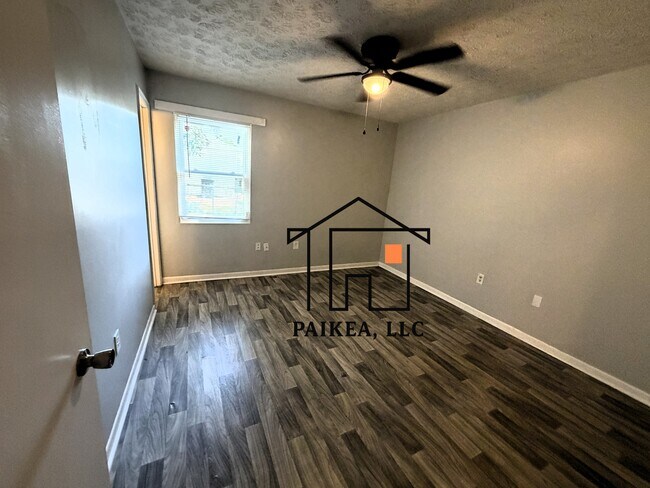 Building Photo - 1 Culverton Ct