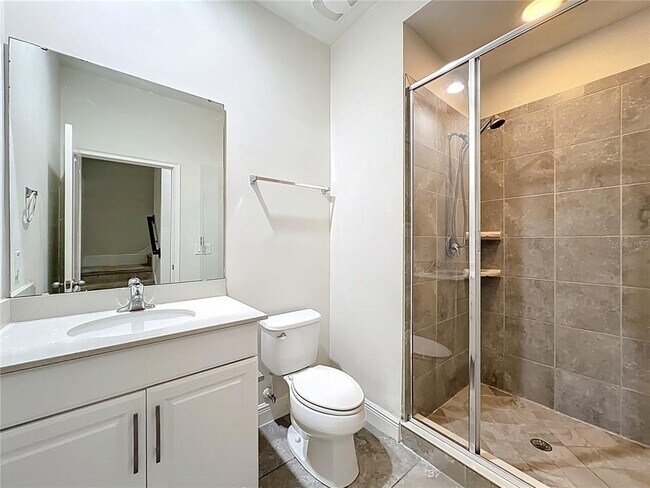 Building Photo - 561 Scotia Pl