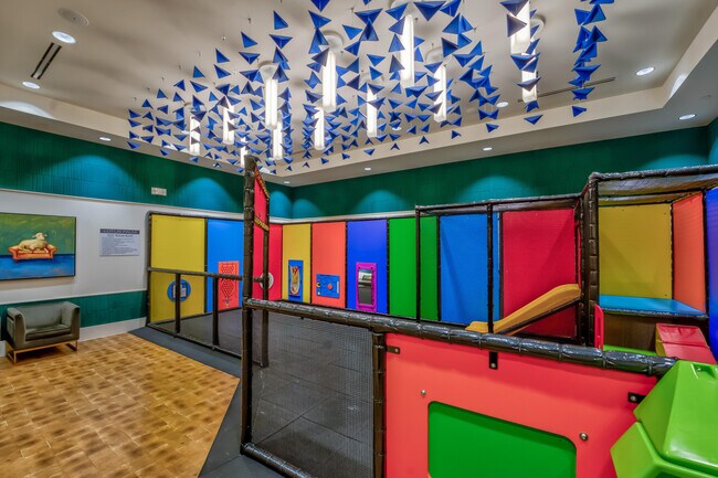 Building Photo - 8125 Crystal Downs Ave